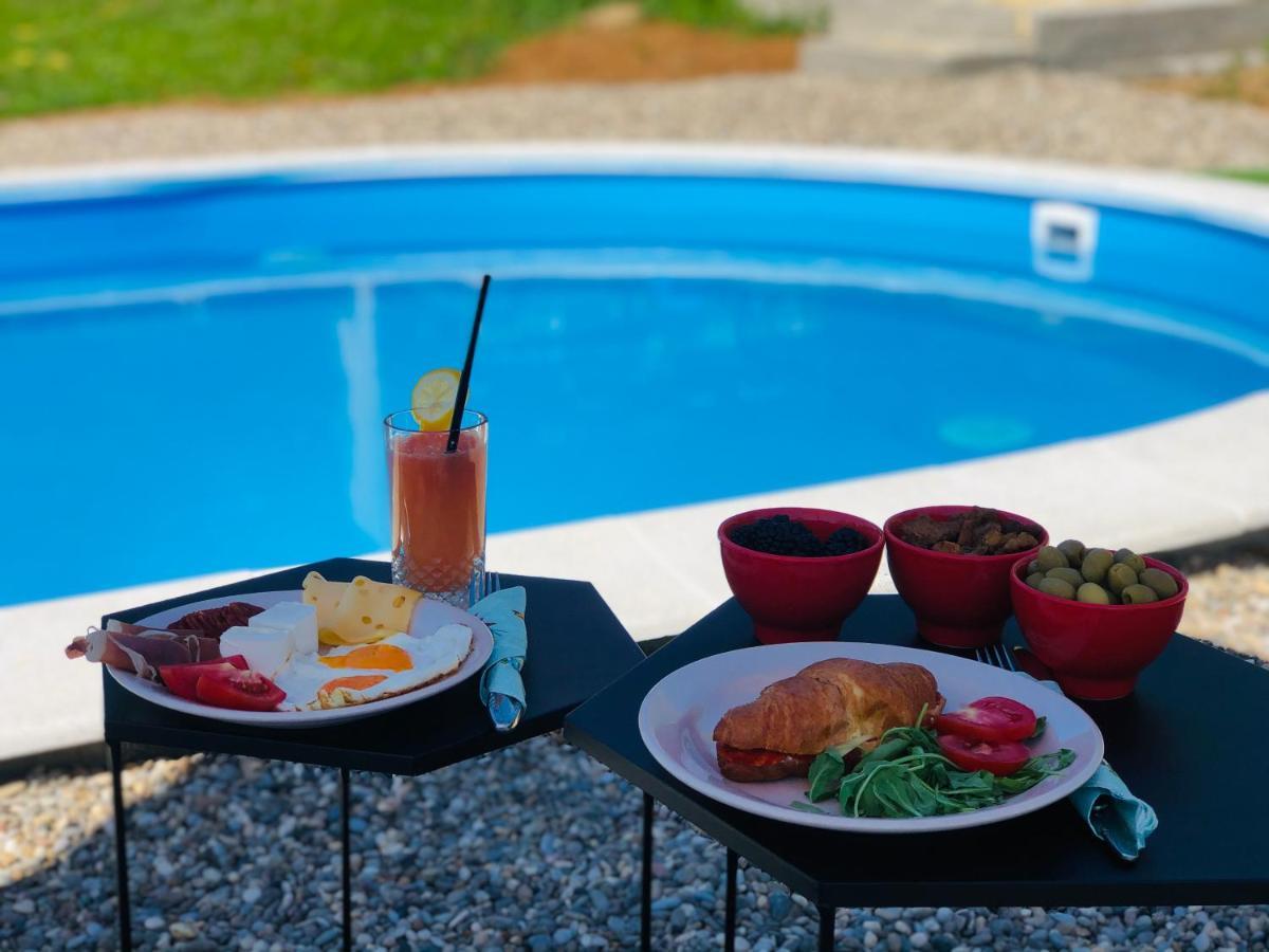 Fruska Pool House Villa Sremska Kamenica Eksteriør bilde