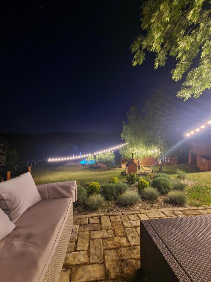 Fruska Pool House Villa Sremska Kamenica Eksteriør bilde